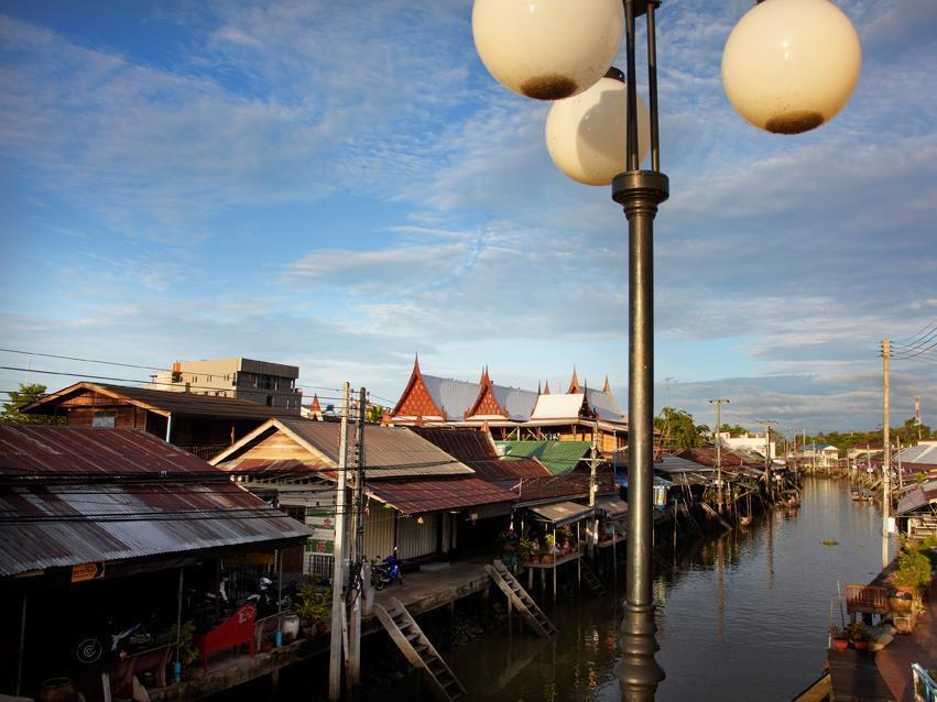 Amphawa Nanon Hotel Dış mekan fotoğraf